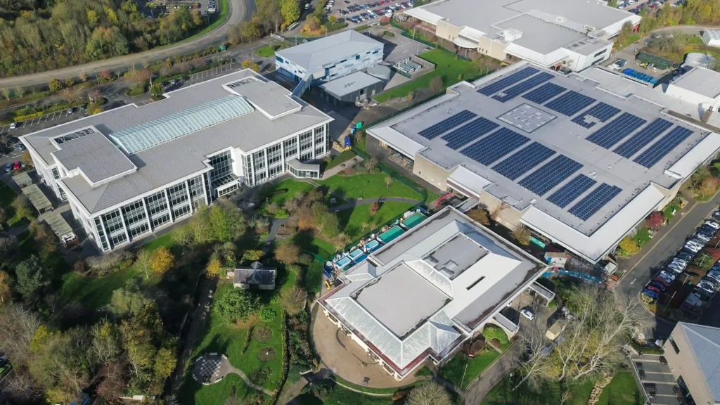 Commercial Roof Image